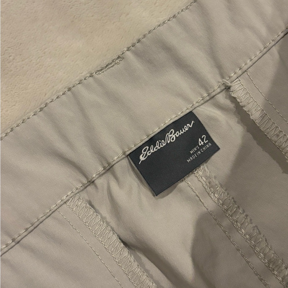 Eddie Bauer Beige Casual Shorts Size 42